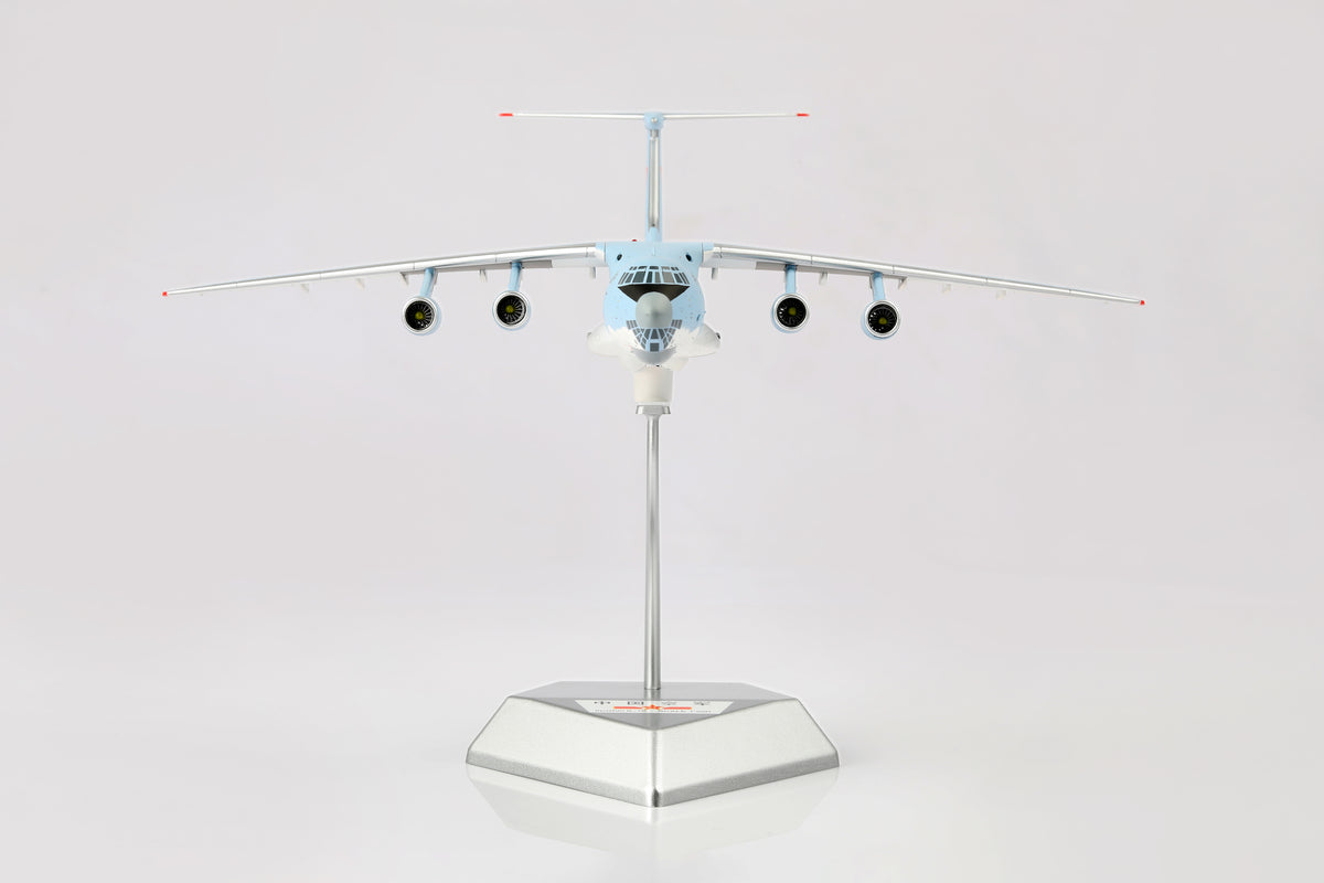 Ilyushin IL76 PLAAF 21043 diecast aircraft model