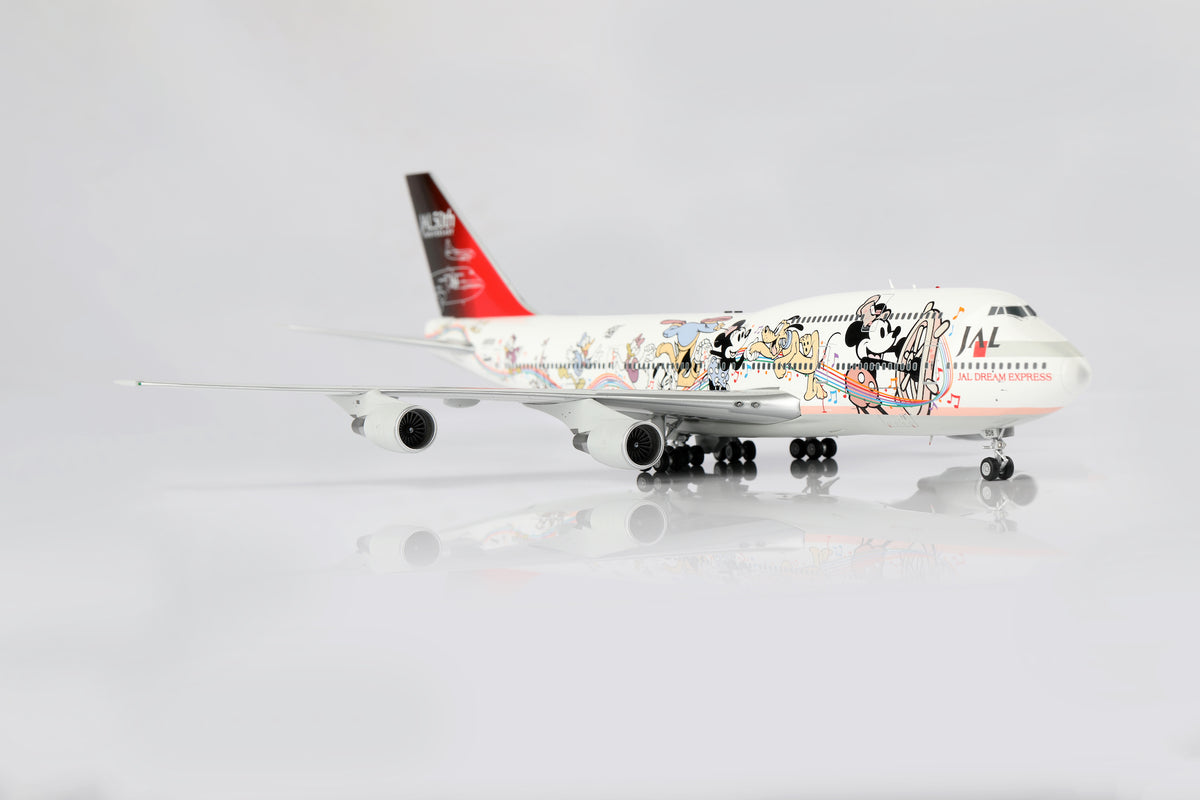 Japan Airlines B747-400D JA8908 diecast aircraft model