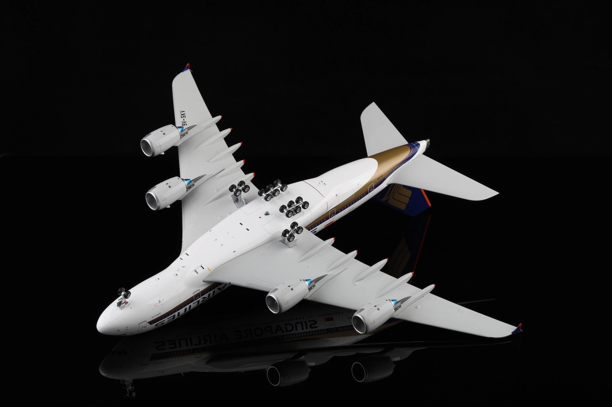 Singapore Airlines A380 9V-SKV diecast aircraft model