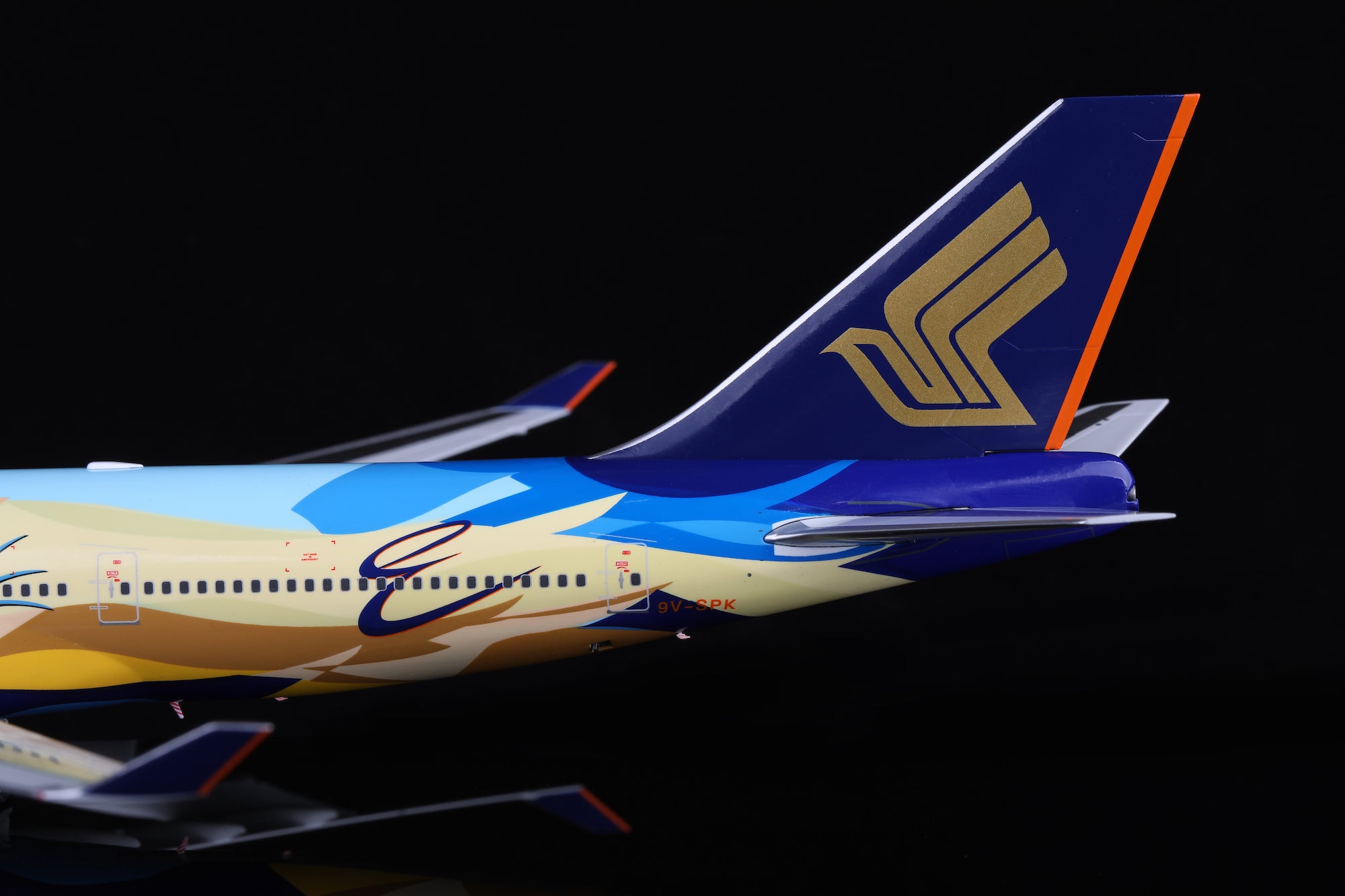 Boeing 747-400 Singapore Airlines "Tropical" 9V-SPK diecast aircraft model