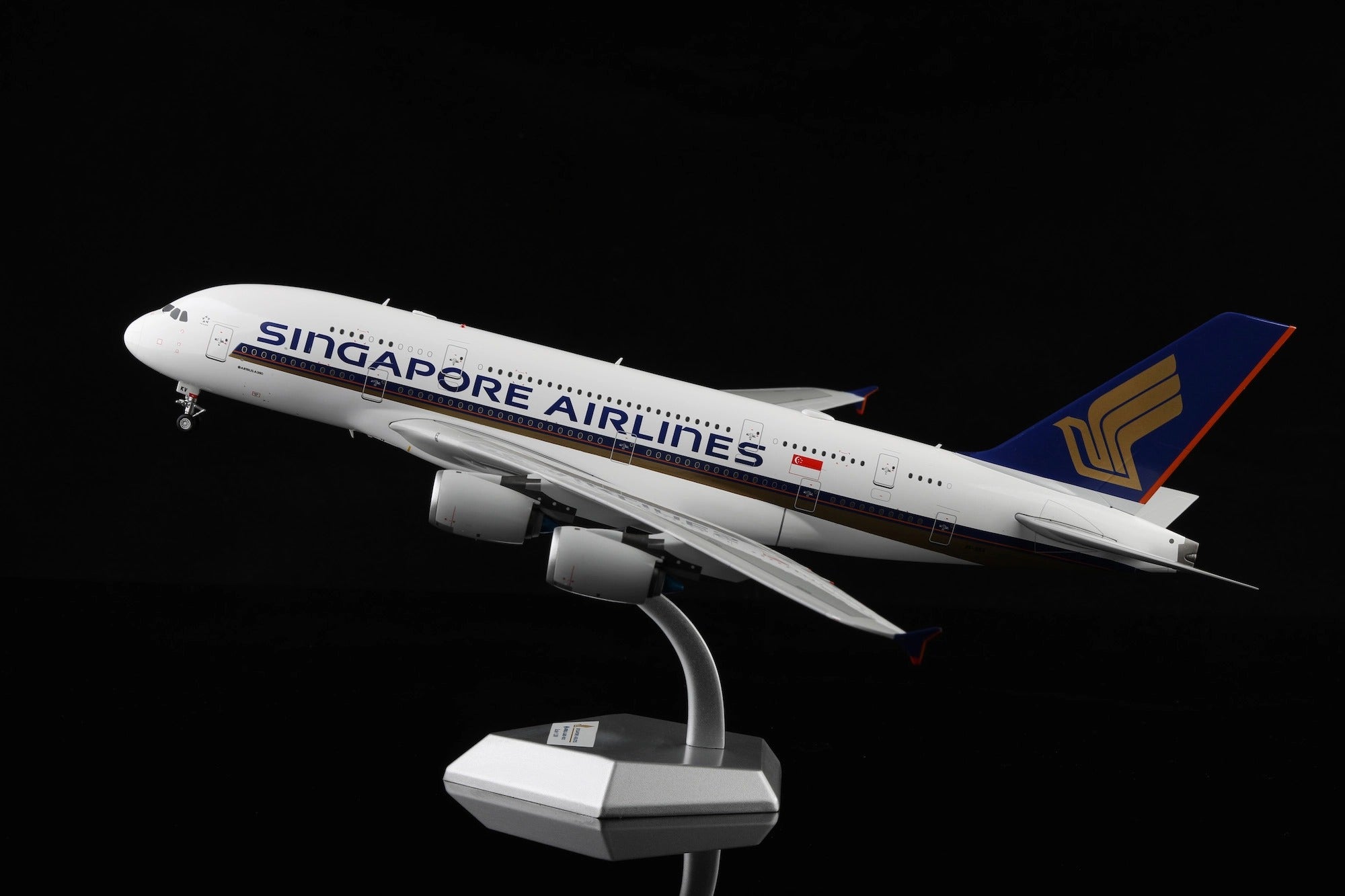 Singapore Airlines A380 9V-SKV diecast aircraft model