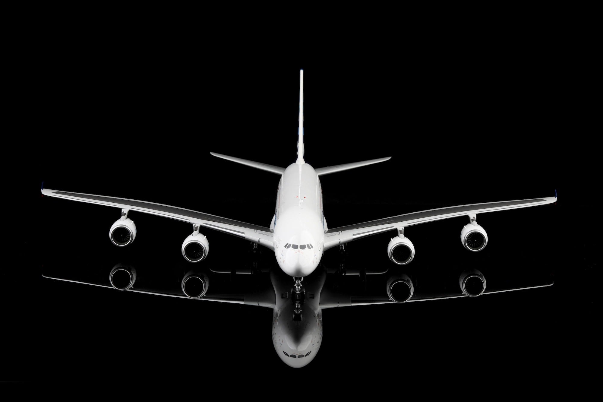 Airbus A380 F-WWDD House Color"Love at First Flight" diecast aircraft model