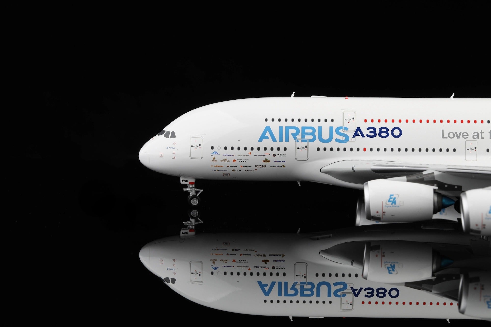 Airbus A380 F-WWDD House Color"Love at First Flight" diecast aircraft model