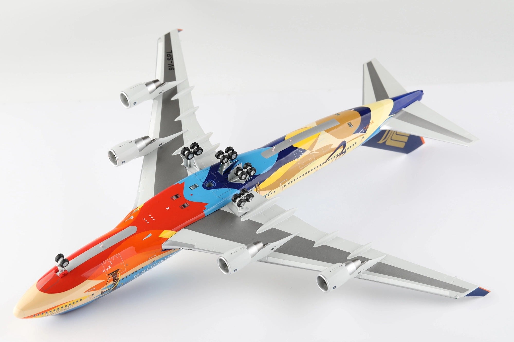Singapore Airlines B747-400 9V-SPL Tropical diecast aircraft model