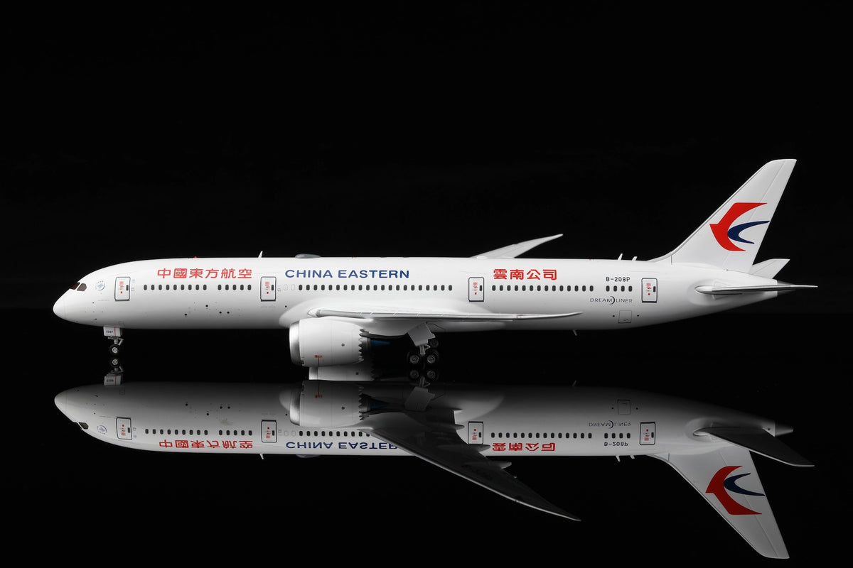 China Eastern Airlines B787-9 B-208P diecast aircraft model