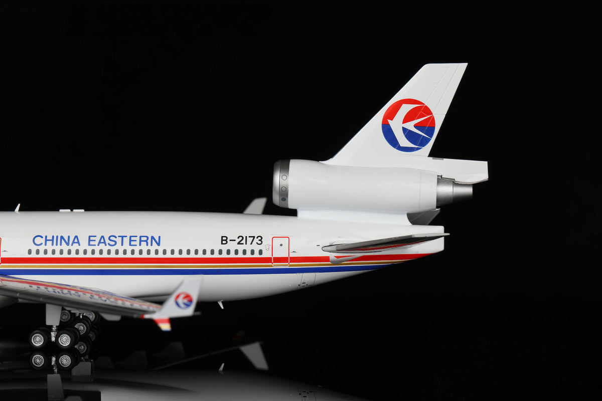 China Eastern Airlines MD-11 B-2173 diecast aircraft model
