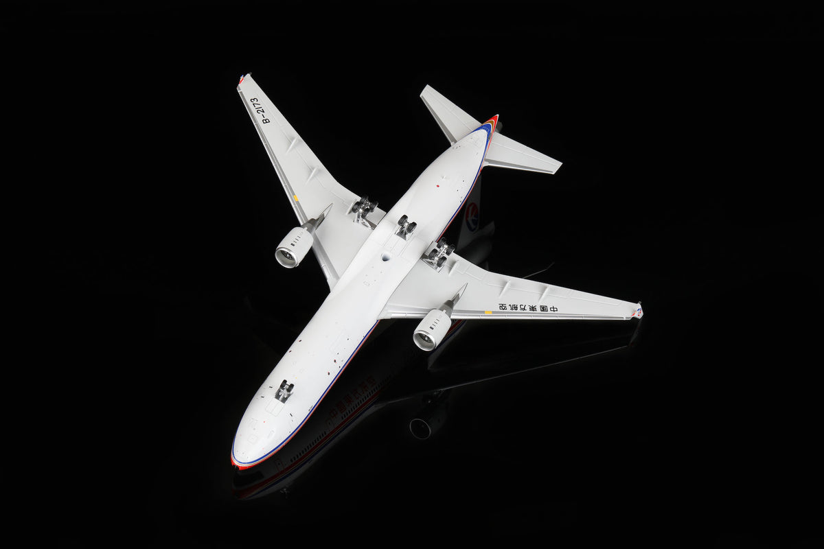 China Eastern Airlines MD-11 B-2173 diecast aircraft model