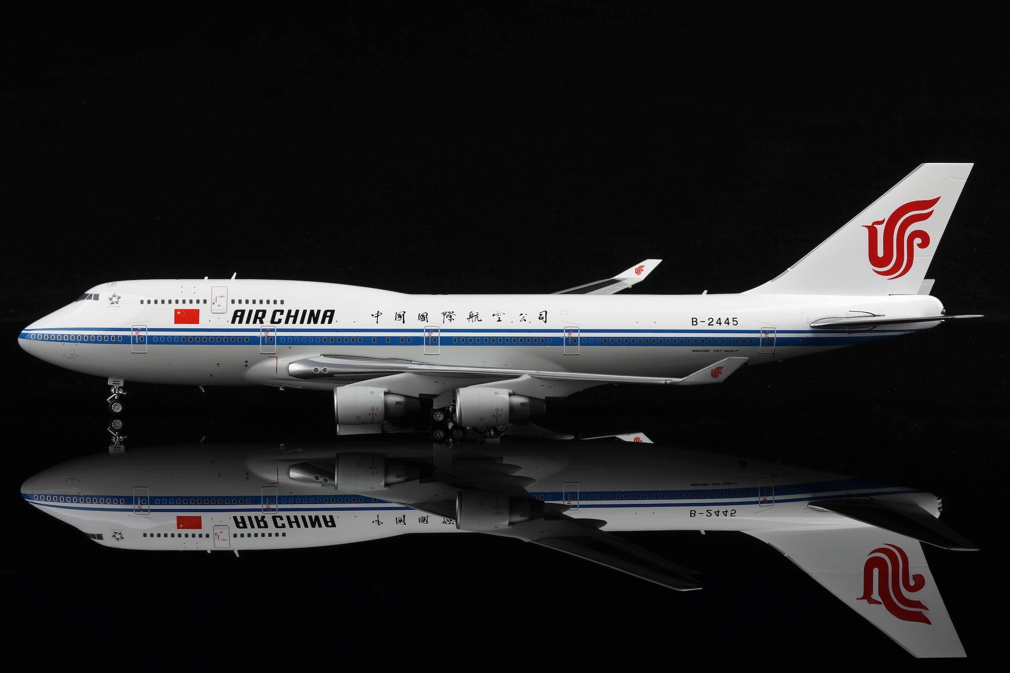 Air China B747-400 B-2445 diecast aircraft model