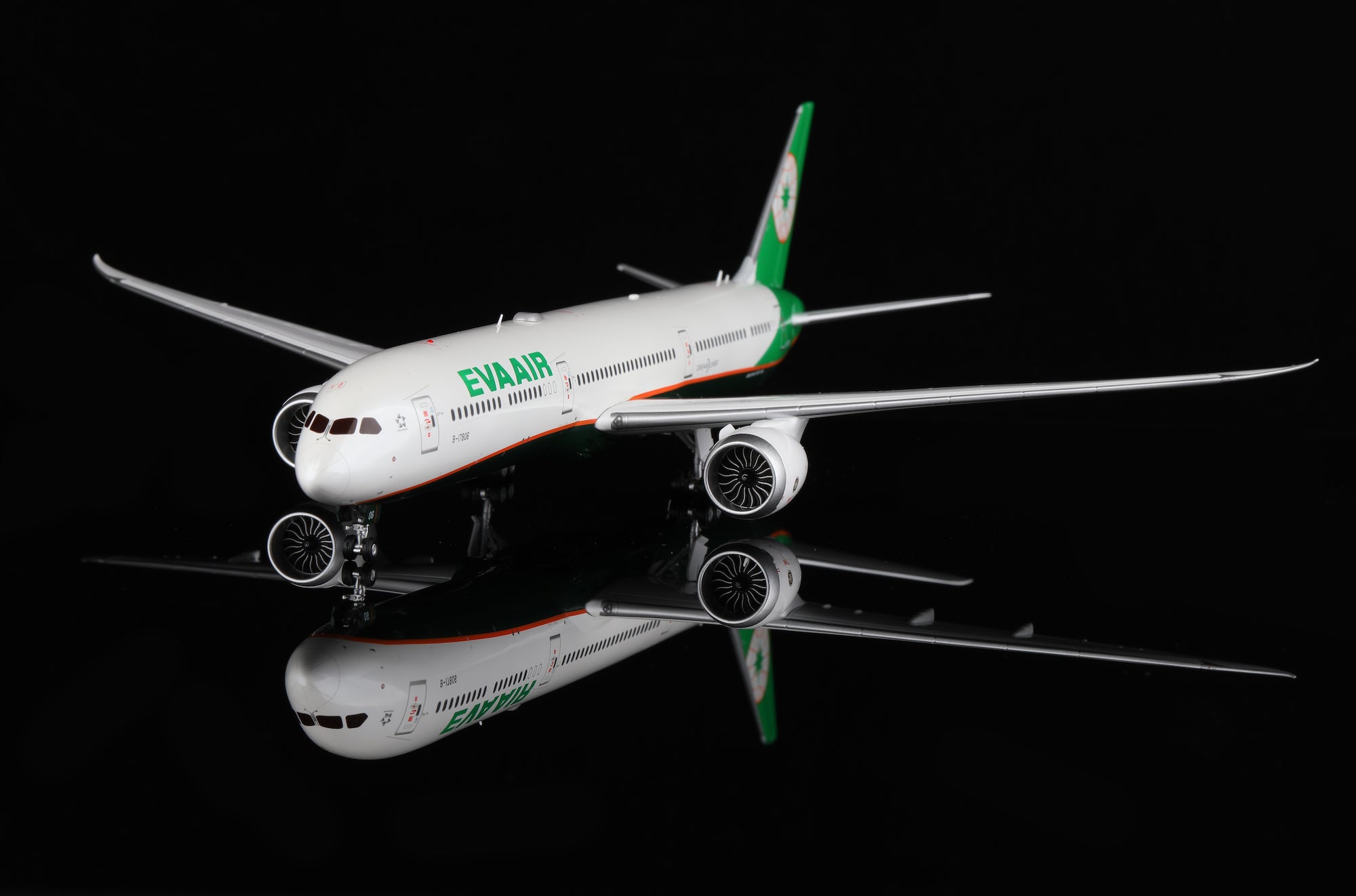 EVA Air B787-10 B-17806 diecast aircraft model