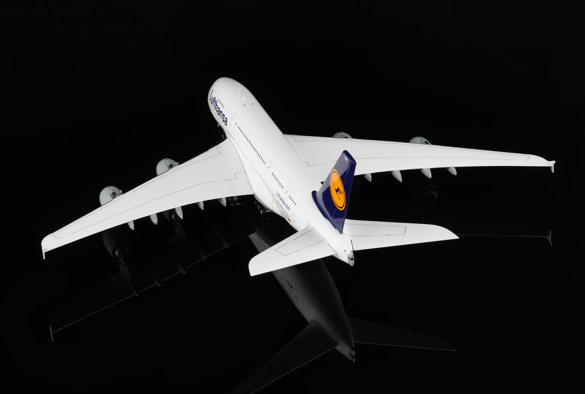 Lufthansa A380 D-AIMH diecast aircraft model