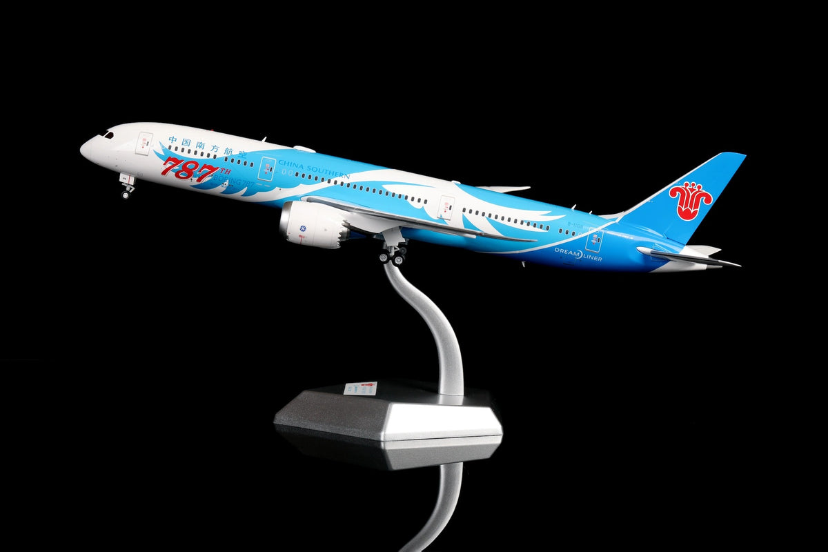 China Southern Airlines B787-9 B-1168 Boeing787-9 "787th" diecast aircraft model