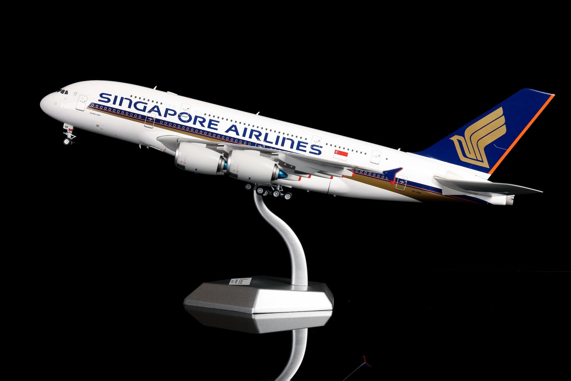 Singapore Airlines A380 9V-SKB diecast aircraft model