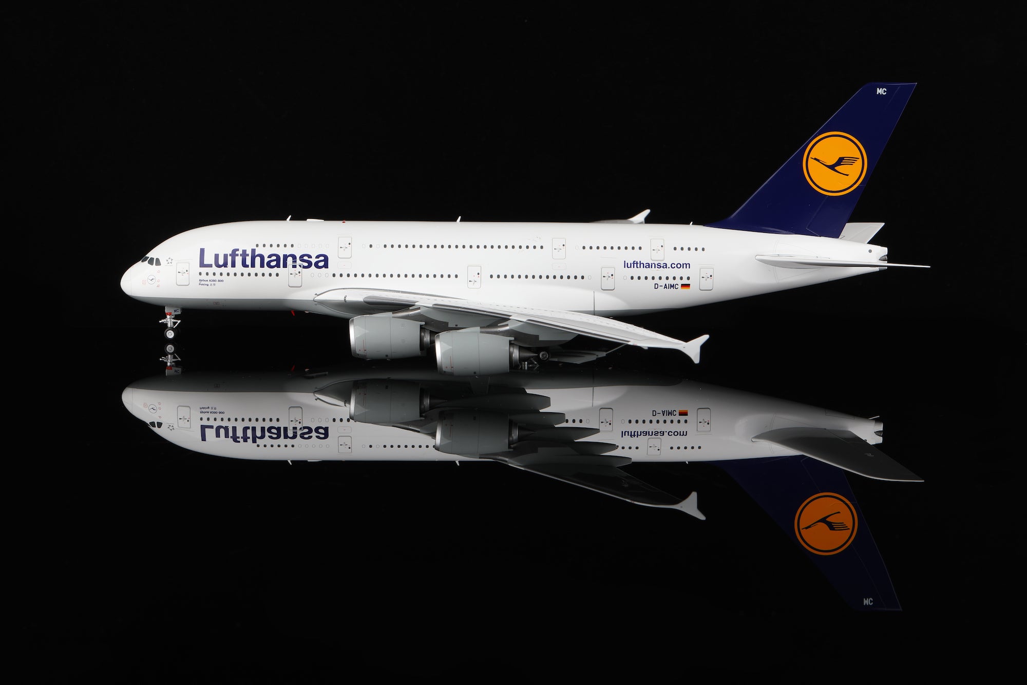Lufthansa A380 D-AIMC diecast aircraft model