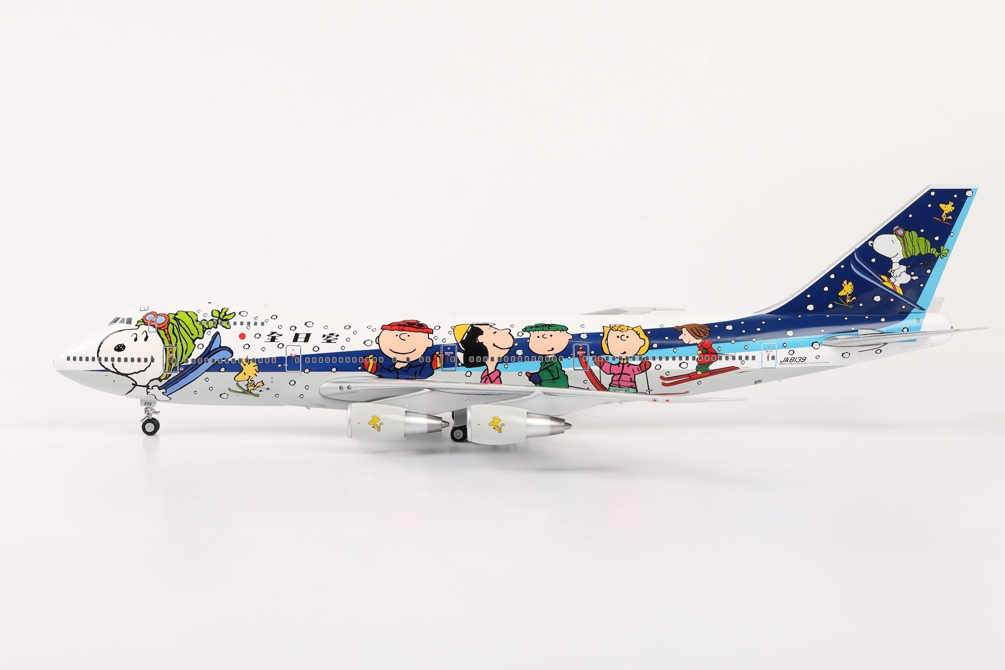 All Nippon Airways B747-100SR JA8139 "Snoopy" diecast aircraft model