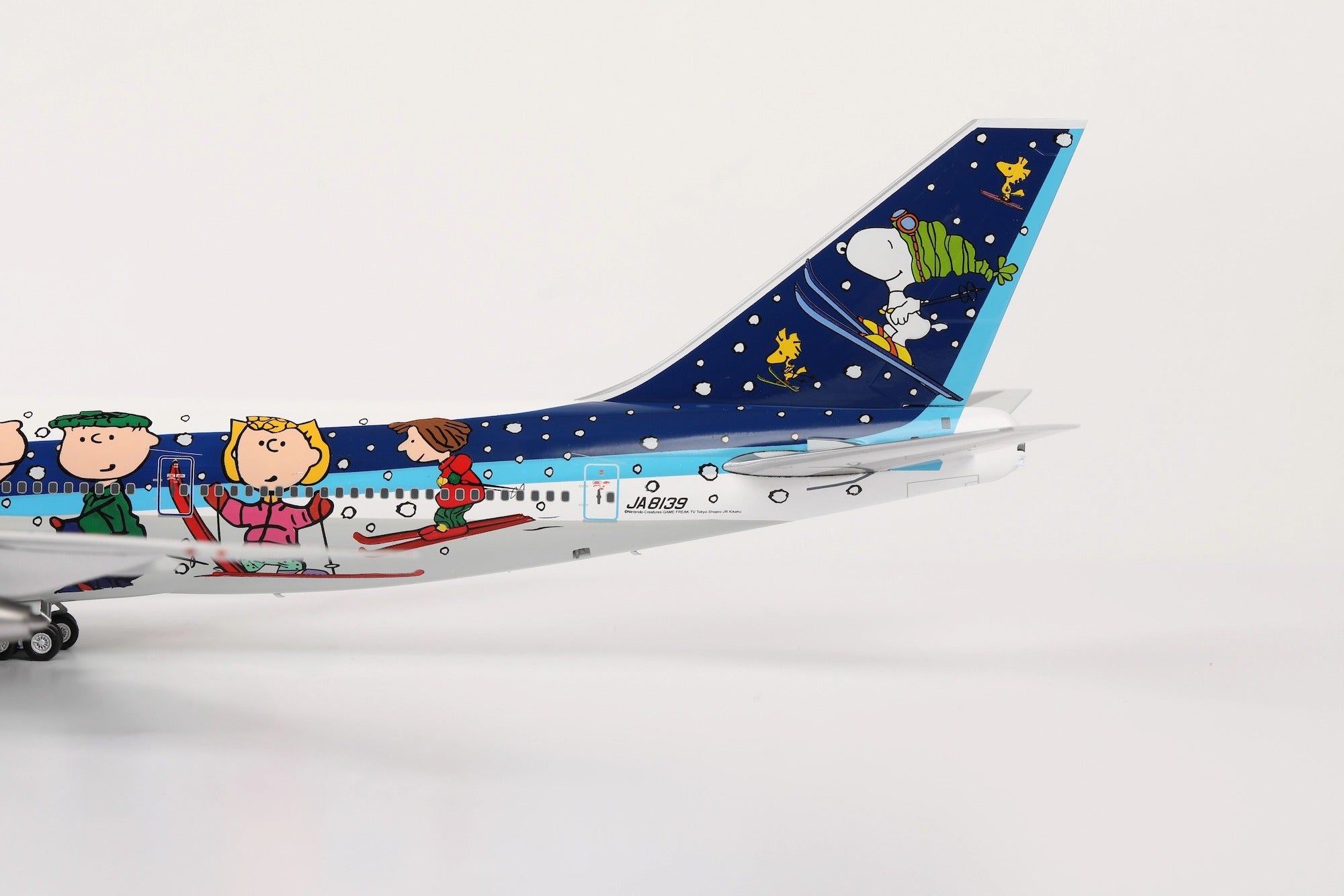 All Nippon Airways B747-100SR JA8139 "Snoopy" diecast aircraft model
