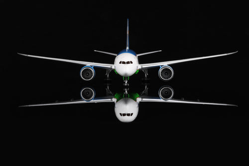 Uzbekistan Airways B787-8 UK78701 diecast aircraft model