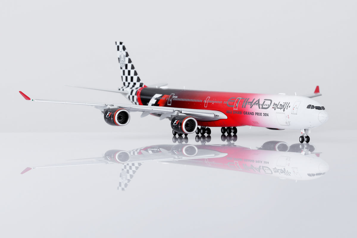 1/400 Etihad Airways A340-642 A6-EHJ "Abu Dhabi GP 2014" HY346092F Flaps Down - image 6