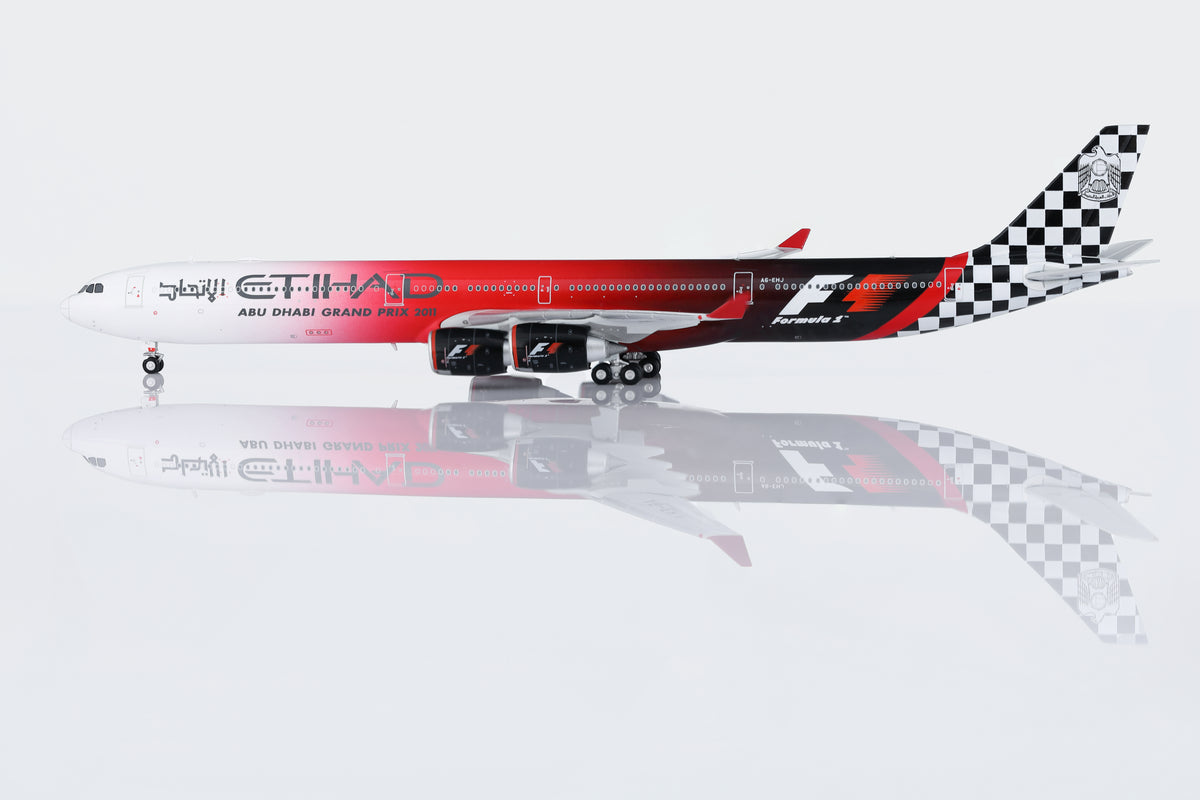 1/400 Etihad Airways A340-642 A6-EHJ "Abu Dhabi GP 2011" HY346095 - image 2