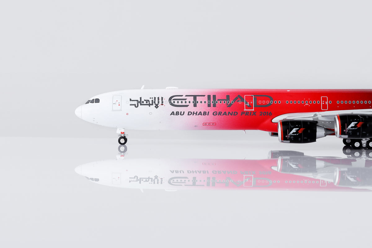 1/400 Etihad Airways A340-642 A6-EHJ "Abu Dhabi GP 2016" HY346096F Flaps Down - image 3