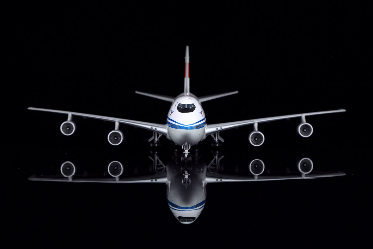 CAAC B747-200 B-2450 diecast aircraft model