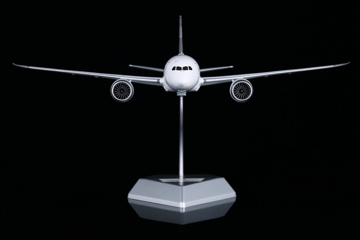 Japan Airlines B787-8 JA823J diecast aircraft model