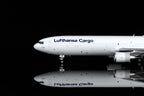 1/200 Lufthansa Cargo MD-11 D-ALCC L2104 / L2104FD / L2104C - image 3