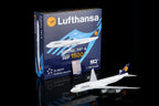1/200 Lufthansa B747-8 D-ABYP L2106 / L2106FD - image 1
