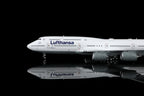 1/200 Lufthansa B747-8 D-ABYP L2106 / L2106FD - image 3