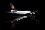 1/200 Lufthansa B747-8 5-starHansa D-ABYM L2110 / L2110FD - image 9