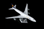 1/200 Lufthansa B747-8 5-starHansa D-ABYM L2110 / L2110FD - image 11