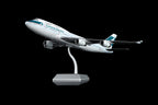 1/200 Cathay Pacific B747-400 B-HUJ L2123 / L2123FD - image 11
