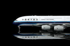 1/200 China Southern Airlines A380 B-6140 L2156 / L2156FD - image 5