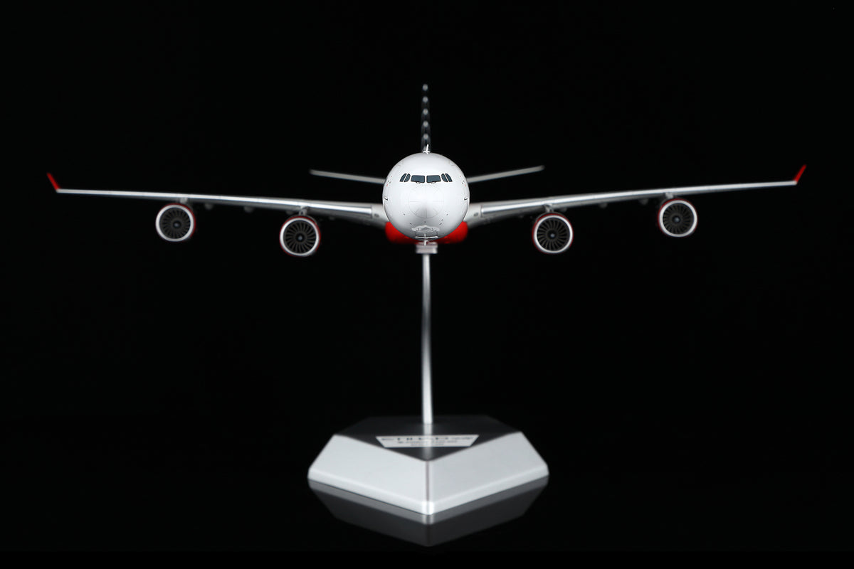 1/200 Etihad Airways A340-600 "ABU DHABI GRAND PRIX 2011" A6-EHJ L2167 / L2167FD - image 12