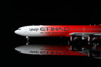 1/200 Etihad Airways A340-600 "ABU DHABI GRAND PRIX 2015" A6-EHJ L2171 / L2171FD - image 3