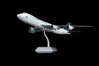 1/200 Cathay Cargo B747-8F B-LJN L2188 / L2188FD / L2188C - image 3