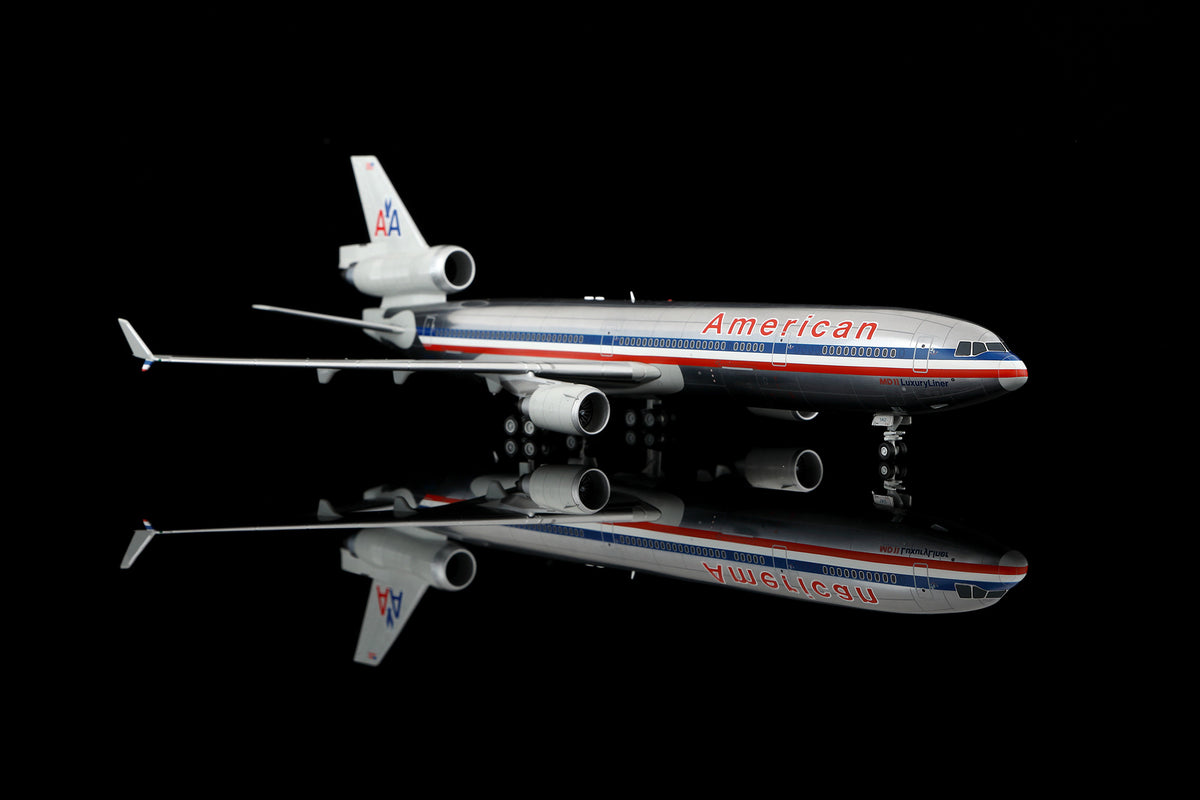 1/200 American Airlines MD-11 N1766A L2227 / L2227FD - image 6