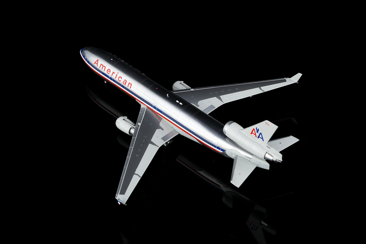 1/200 American Airlines MD-11 N1766A L2227 / L2227FD - image 11