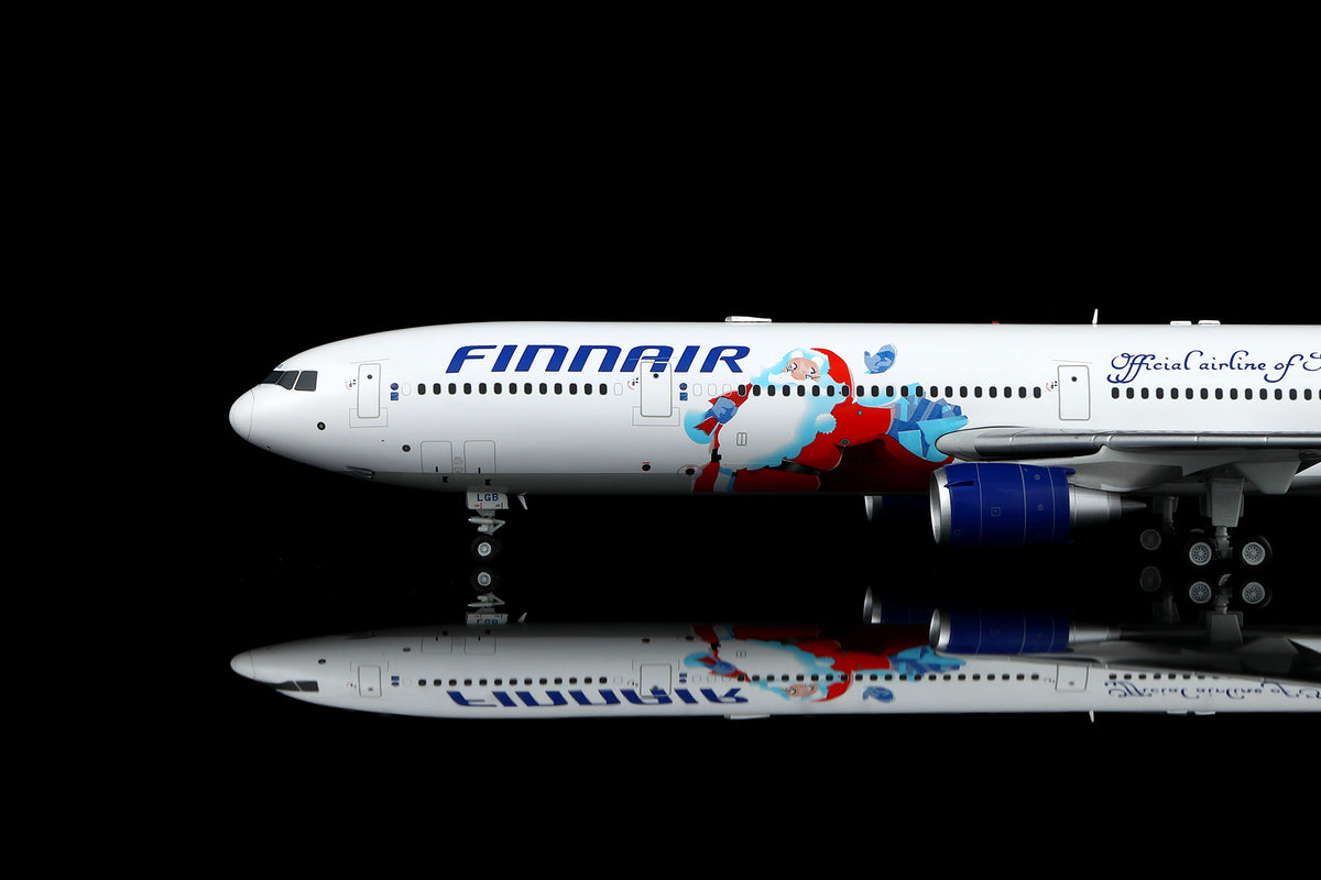 1/200 Finnair McDonnell Douglas MD11 "Official Airline of Santa Claus" OH-LGB L2231 / L2231FD - image 8