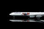 1/200 Lufthansa A340-600 "FC Bayern München" D-AIHK L2281 / L2281FD - image 8