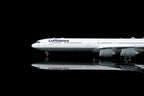 1/200 Lufthansa A340-600 D-AIHZ L2283 / L2283FD - image 8