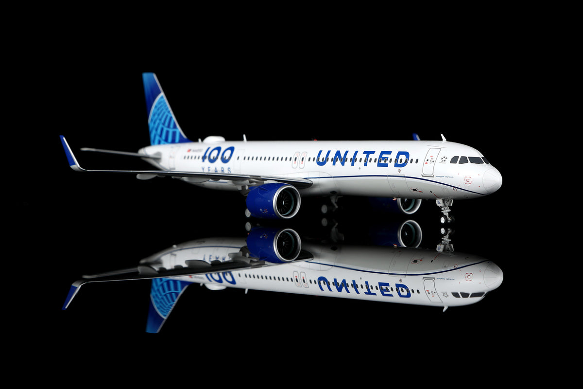 1/200 United Airlines A320NEO N44550 L2346 / L2346FD - image 7