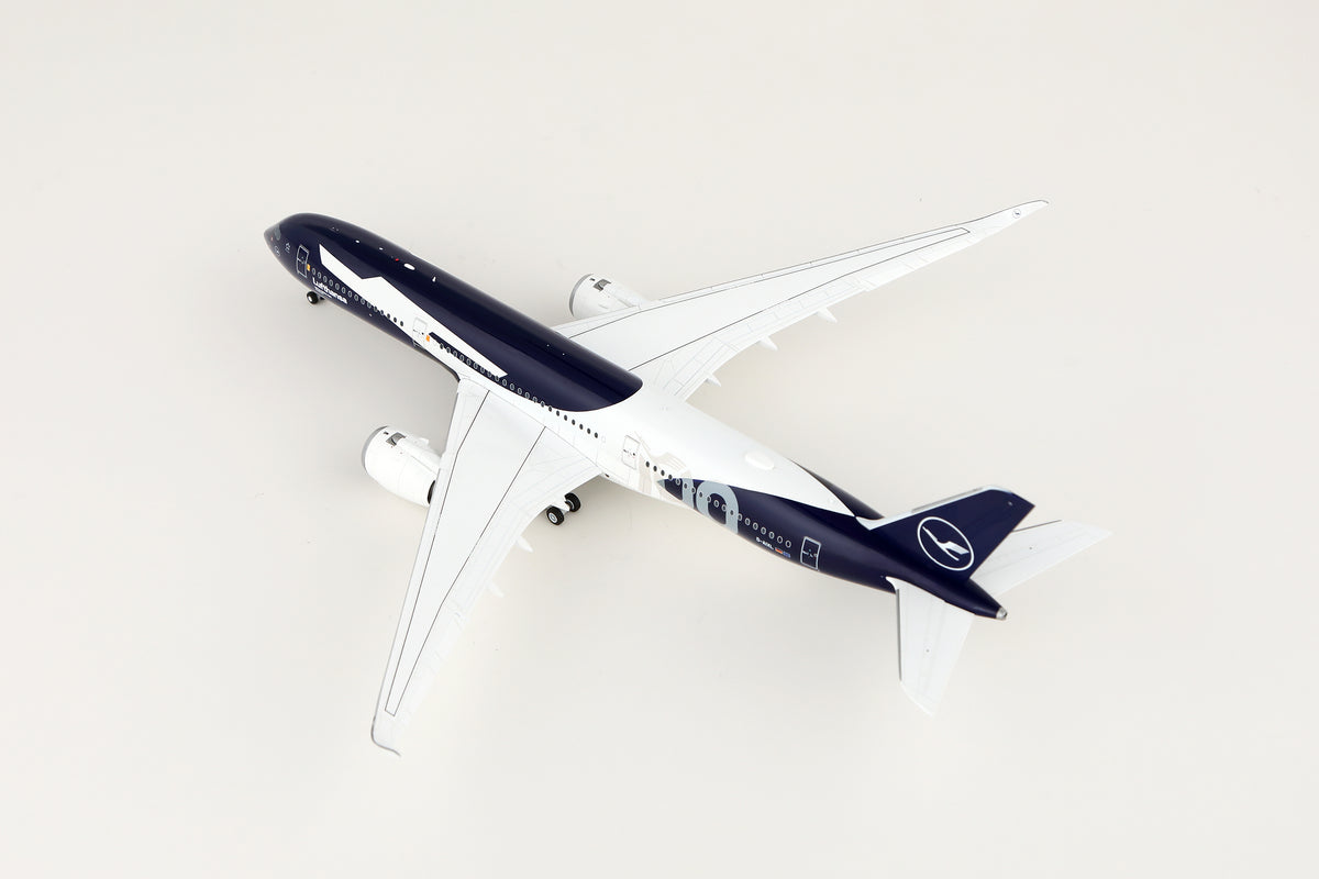 1/200 Lufthansa A350-900 D-AIXL L2402 / L2402FD - image 6