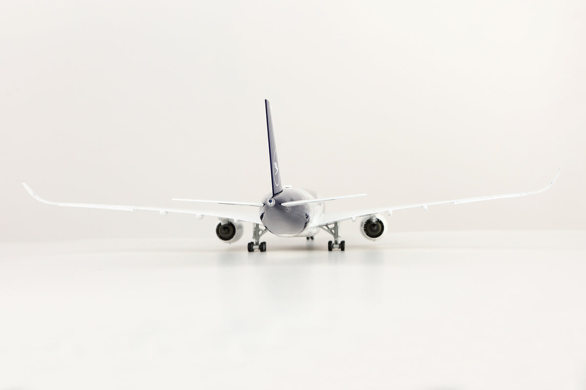 1/200 Lufthansa A350-900 D-AIXL L2402 / L2402FD - image 7