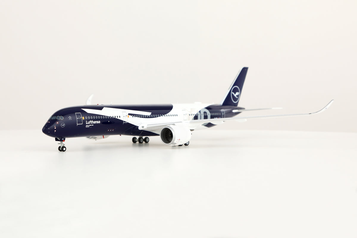 1/200 Lufthansa A350-900 D-AIXL L2402 / L2402FD - image 10