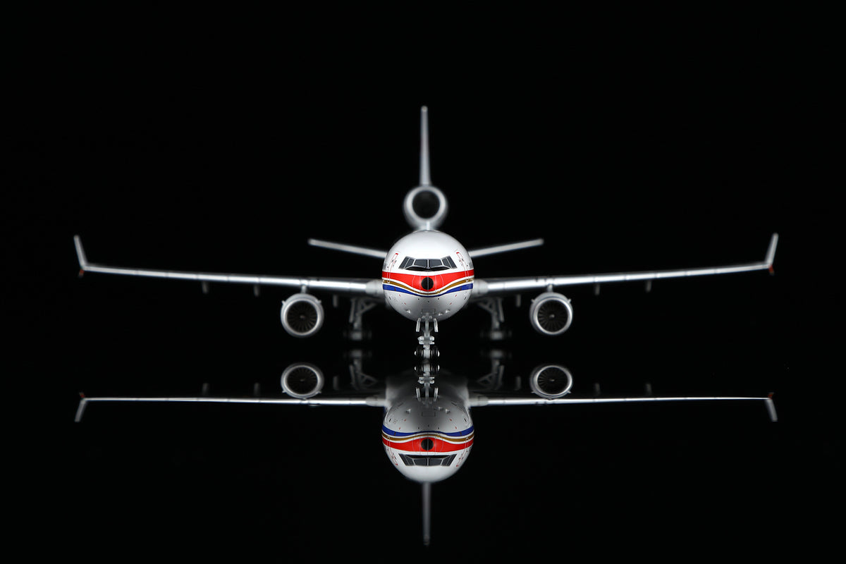 1/400 China Eastern Airlines McDonnell Douglas MD-11 B-2171 M101101 - image 7