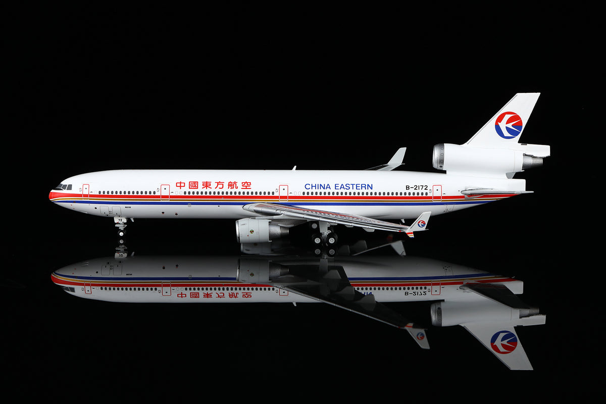 1/400 China Eastern Airlines McDonnell Douglas MD-11 B-2172 M101102 - image 2