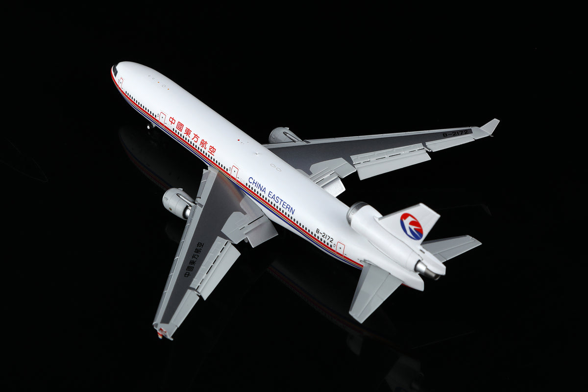 1/400 China Eastern Airlines McDonnell Douglas MD-11 B-2172 M101102 - image 12