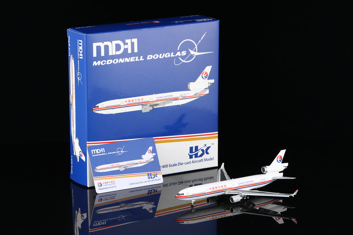1/400 China Eastern Airlines McDonnell Douglas MD-11F B-2171 M101102F Flaps Down - image 1