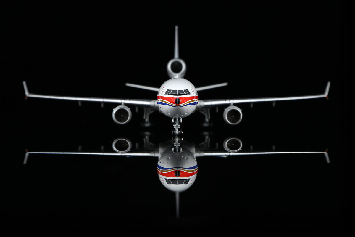 1/400 China Eastern Airlines McDonnell Douglas MD-11 B-2173 M101103 - image 7