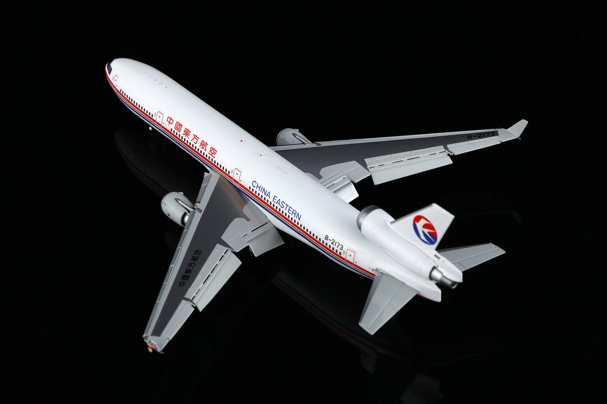 1/400 China Eastern Airlines McDonnell Douglas MD-11 B-2173 M101103 - image 12